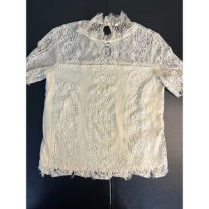 Eyeshadow Lace Mock Neck Short Sleeve Top‎ Ivory XS